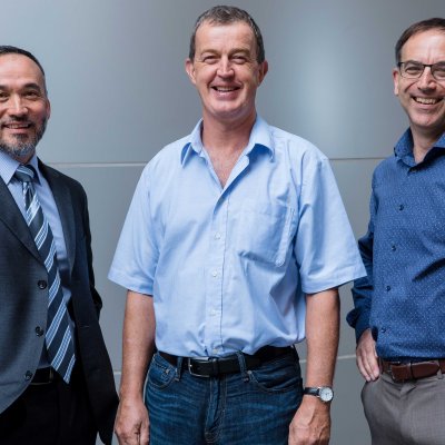 Dr Mark Blaskovich, Professor Matt Cooper and Dr Karl Hansford are joining forces with CARB-X (Combating Antibiotic Resistant Bacteria) to develop new antibiotics to fight superbugs.